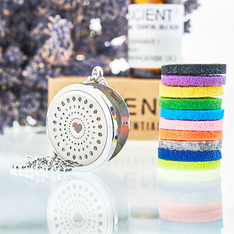 Aromatherapy Diffuser Necklace - Diamonds Heart