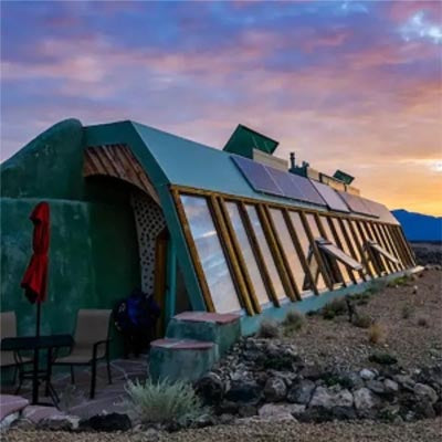 Sustainable buildings made from rubbish - Earthships