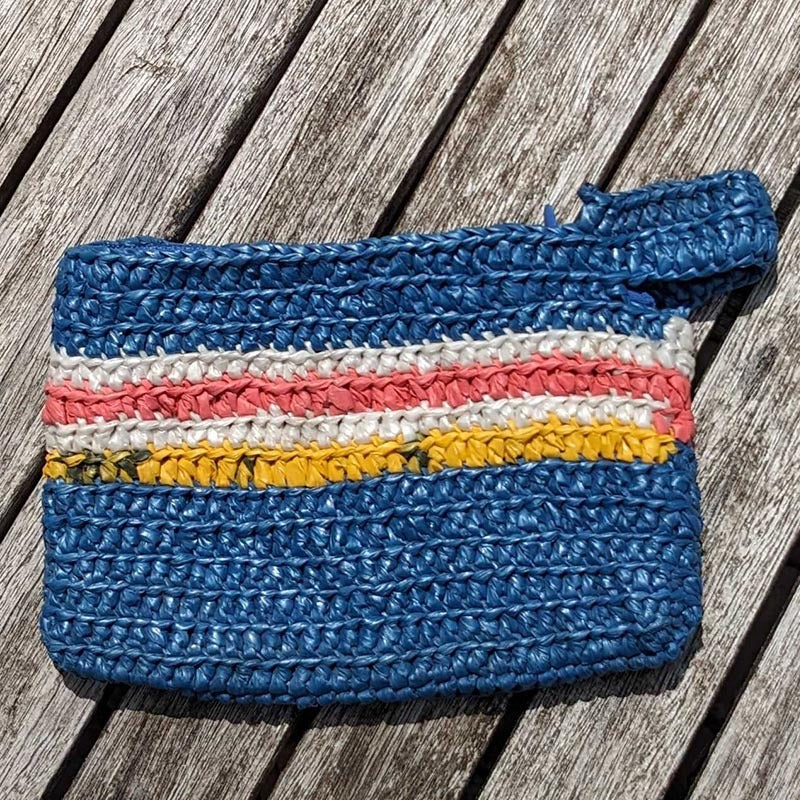 Plarn Pouch Small – Rainbow Life