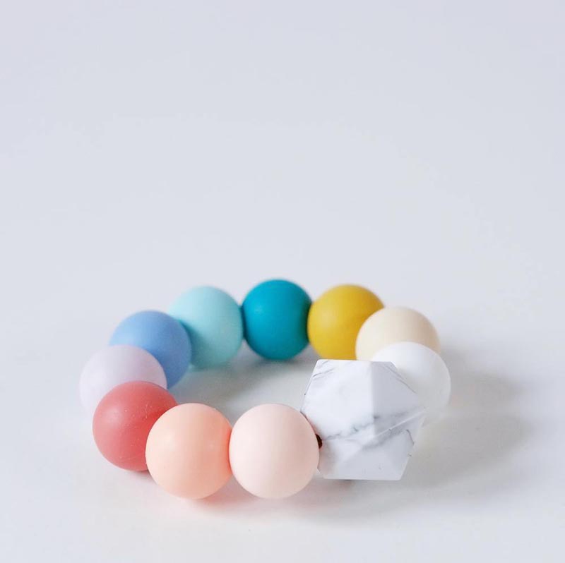 Load image into Gallery viewer, Rainbow Teething Ring Toy
