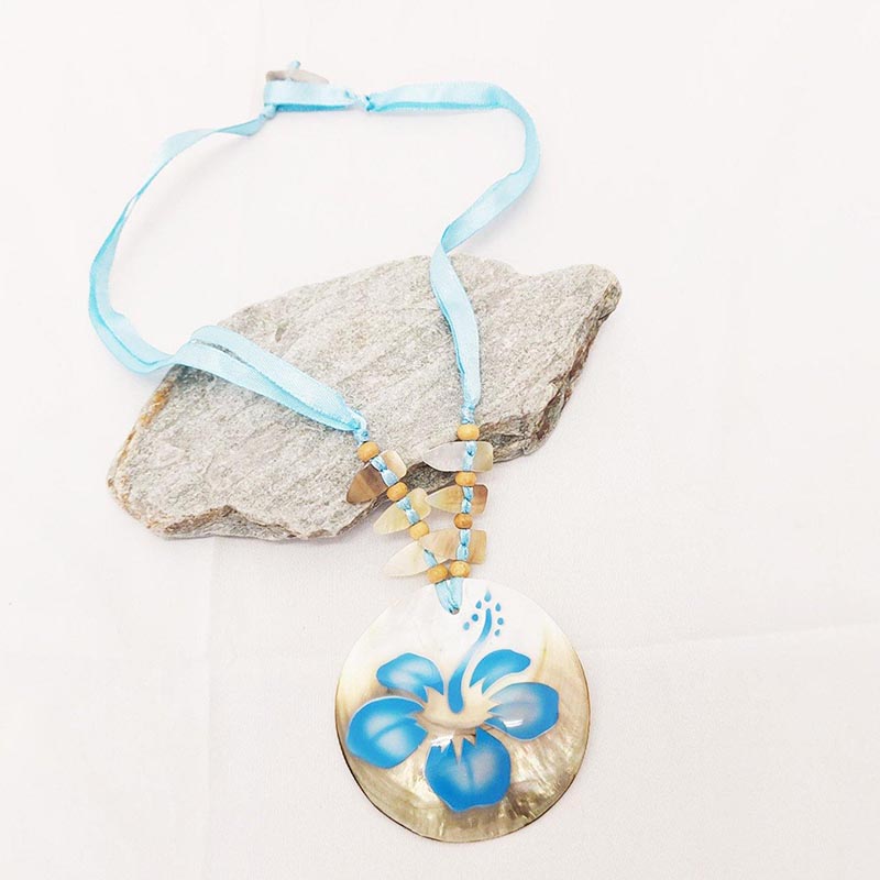 Load image into Gallery viewer, Shell Necklace With Flower Painting on Ribbon
